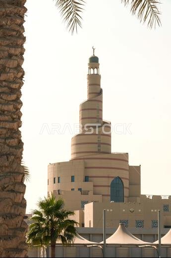 الدوحة، قطر، ١٧ نوفمبر ٢٠١٣. المركز الثقافي الإسلامي للشيخ عبد الله بن زيد المحمود الدوحة، قطر، ١٧ نوفمبر ٢٠١٣. المركز الثقافي الإسلامي للشيخ عبد الله بن زيد المحمود