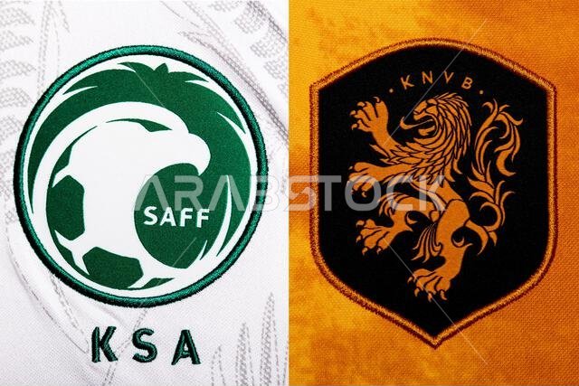 صورة مقرّبة لشعار المنتخب الوطني لكرة القدم على الطقم الأساسي. كأس العالم FIFA قطر 2022. صورة مقرّبة لشعار المنتخب الوطني لكرة القدم على الطقم الأساسي. كأس العالم FIFA قطر 2022.