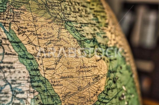 خريطة للمملكة العربية السعودية / نجد مرسومة على مجسم كروي عتيق خريطة للمملكة العربية السعودية / نجد مرسومة على مجسم كروي عتيق