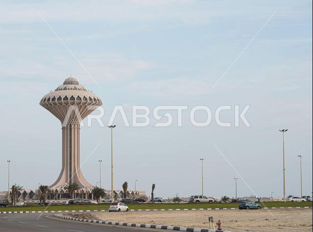 منظر صباحي لكورنيش الخبر. مدينة الخبر، برج المياه، المملكة العربية السعودية