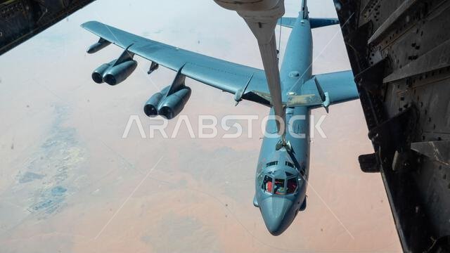في الرابع من سبتمبر/أيلول 2022، اقتربت قاذفة من طراز B-52H ستراتوفورتريس تابعة لسلاح الجو الأمريكي، والمخصصة للجناح الخامس للقاذفات في قاعدة مينوت الجوية بولاية داكوتا الشمالية، من طائرة KC-10 إكستندر تابعة للسرب 908 للتزود بالوقود جواً في قاعدة الأمير سلطان الجوية بالمملكة العربية السعودية، وذلك لتقديم الدعم في التزود بالوقود جواً، خلال مهمة لقوة المهام القاذفة، فوق منطقة مسؤولية القيادة المركزية الأمريكية. تُظهر مهام قوة المهام القاذفة التزام الولايات المتحدة بالأمن والاستقرار الإقليميين من خل