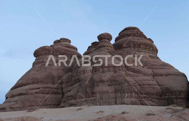 المملكة العربية السعودية، مدائن صالح، الموقع الأثري الذي يضم مقبرة نبطية تعود إلى القرن الأول الميلادي