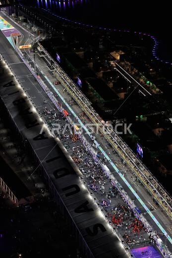 ترتيب المتسابقين قبل انطلاق السباق. جائزة السعودية الكبرى، الأحد 27 مارس 2022. جدة، المملكة العربية السعودية.