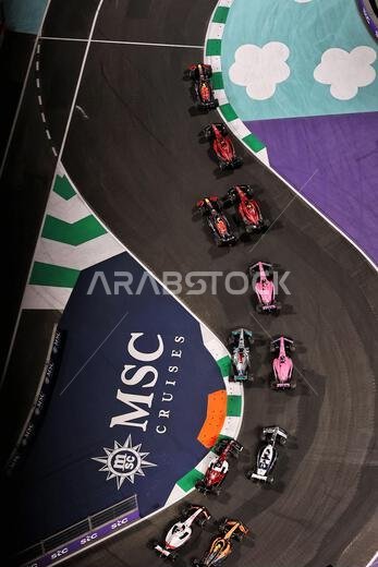 Sergio Perez (MEX) Red Bull Racing RB18 leads at the start of the race. Saudi Arabian Grand Prix, Sunday 27th March 2022. Jeddah, Saudi Arabia. Sergio Perez (MEX) Red Bull Racing RB18 leads at the start of the race. Saudi Arabian Grand Prix, Sunday 27th March 2022. Jeddah, Saudi Arabia.