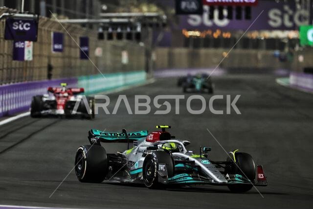 لويس هاميلتون (بريطانيا) مرسيدس AMG F1 W13. 27 مارس 2022. بطولة العالم للفورمولا 1، الجولة الثانية، جائزة السعودية الكبرى، جدة، المملكة العربية السعودية، يوم السباق. حقوق الصورة محفوظة لـ: XPB/Press Association Images.