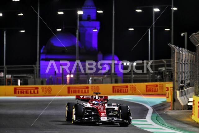 جدة، المملكة العربية السعودية. ٢٥ مارس ٢٠٢٢. فالتيري بوتاس (فنلندا)، فريق ألفا روميو للفورمولا ١، سيارة C42. سباق الجائزة الكبرى السعودي، الجمعة ٢٥ مارس ٢٠٢٢. جدة، المملكة العربية السعودية. حقوق الصورة: جيمس موي/ألامي لايف نيوز