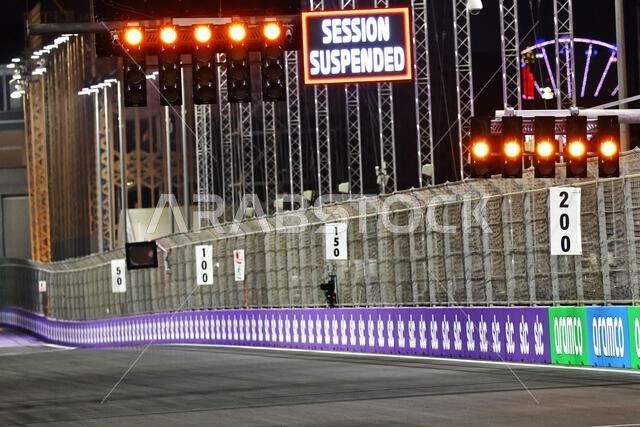 Circuit atmosphere - Race suspended and red lights during qualifying. 26.03.2022. Formula 1 World Championship, Rd 2, Saudi Arabian Grand Prix, Jeddah, Saudi Arabia, Qualifying Day. Photo credit should read: XPB/Press Association Images. Circuit atmosphere - Race suspended and red lights during qualifying. 26.03.2022. Formula 1 World Championship, Rd 2, Saudi Arabian Grand Prix, Jeddah, Saudi Arabia, Qualifying Day. Photo credit should read: XPB/Press Association Images.