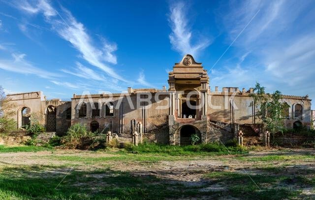 Abandoned Abdullah al-Suleiman palace, Mecca province, Taïf, Saudi Arabia