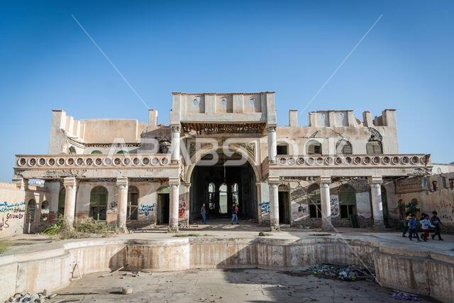 Abandoned Abdullah al-Suleiman palace, Taïf, Saudi Arabia
