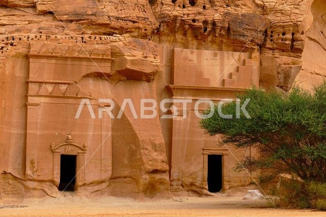 المملكة العربية السعودية، منطقة المدينة المنورة، العلا أو العلا، قبر النبطي في الحجر (مدائن صالح) الموقع الأثري، قبر جبل البنات المملكة العربية السعودية، منطقة المدينة المنورة، العلا أو العلا، قبر النبطي في الحجر (مدائن صالح) الموقع الأثري، قبر جبل البنات