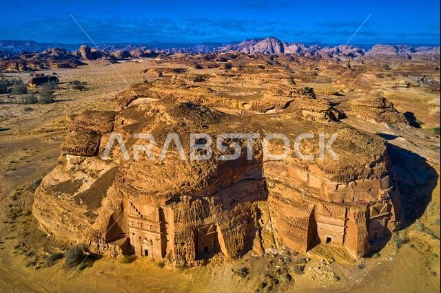 المملكة العربية السعودية، منطقة المدينة المنورة، العلا أو العلا، القبر النبطي في الحجر (مدائن صالح) الموقع الأثري، قبر جبل الخريمات