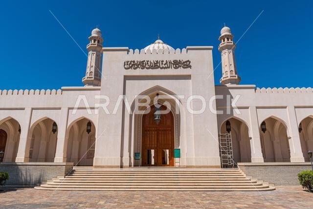 Sultan Qaboos Mosque, Salalah, Oman, Middle East