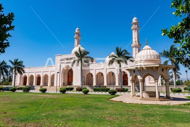 Sultan Qaboos Mosque, Salalah, Oman, Middle East