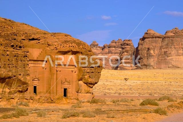 المملكة العربية السعودية، منطقة المدينة المنورة، العلا أو العلا، قبر النبطي في الحجر (مدائن صالح) الموقع الأثري، قبر جبل الأحمر