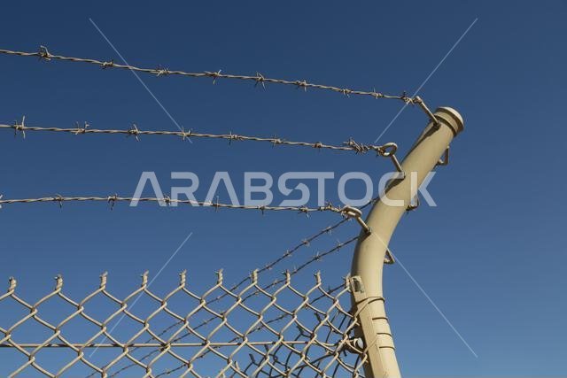 الأسلاك الشائكة في المملكة العربية السعودية القديمة الأسلاك الشائكة في المملكة العربية السعودية القديمة
