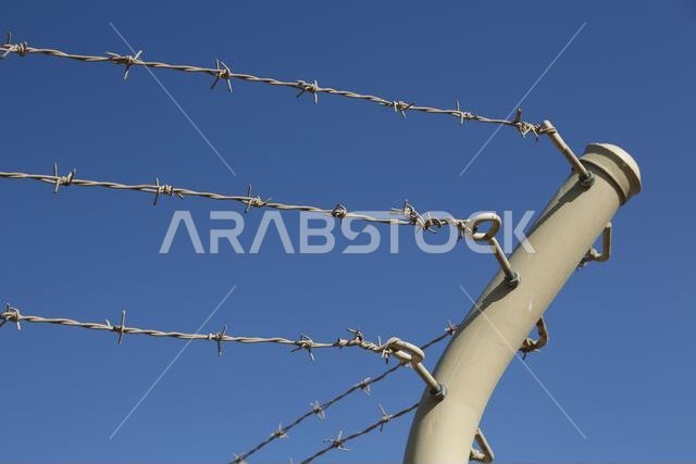 الأسلاك الشائكة في المملكة العربية السعودية القديمة الأسلاك الشائكة في المملكة العربية السعودية القديمة