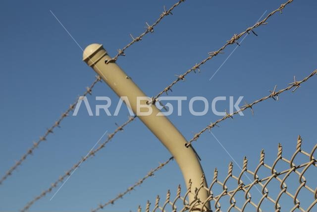 الأسلاك الشائكة في المملكة العربية السعودية القديمة الأسلاك الشائكة في المملكة العربية السعودية القديمة