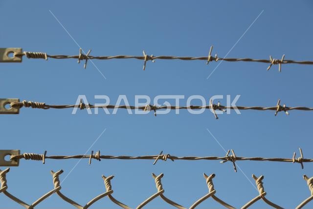 الأسلاك الشائكة في المملكة العربية السعودية القديمة الأسلاك الشائكة في المملكة العربية السعودية القديمة