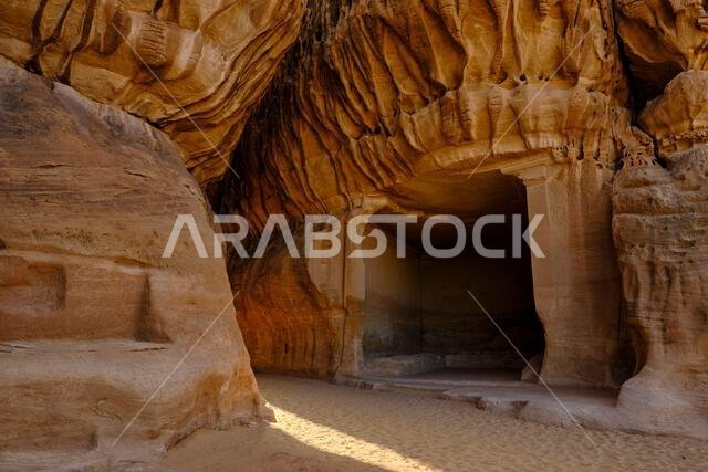 Saudi Arabia, Al Madinah Region, AlUla or Al Ula, Nabatean Tomb In Hegra (Madain Saleh) Archaeologic Site,  Jabal Ithlib