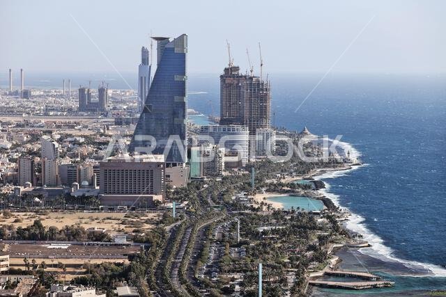جدة، المملكة العربية السعودية. ٢٥ مارس ٢٠٢٢. جدة، المملكة العربية السعودية. ٢٥ مارس ٢٠٢٢. الرياض الخلابة. سباق الجائزة الكبرى السعودي، الجمعة ٢٥ مارس ٢٠٢٢. جدة، المملكة العربية السعودية. حقوق الصورة: جيمس موي/ألامي لايف نيوز.