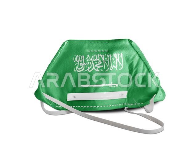 قناع أبيض مضاد للتلوث للحماية من فيروس كورونا (كوفيد-19) مزين بعلم المملكة العربية السعودية قناع أبيض مضاد للتلوث للحماية من فيروس كورونا (كوفيد-19) مزين بعلم المملكة العربية السعودية