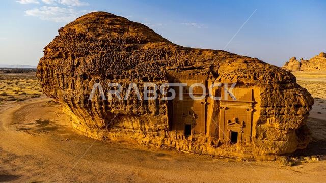 صورة جوية للمقابر الصخرية، مدائن صالح (الحجر)، موقع تراث عالمي لليونسكو، العلا، المملكة العربية السعودية، الشرق الأوسط