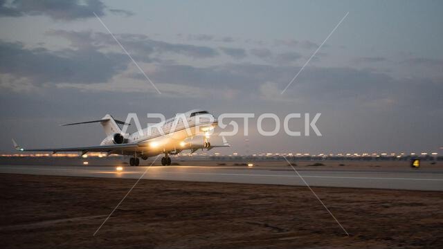 انطلقت طائرة الاتصالات المحمولة جواً من طراز E-11A التابعة لسلاح الجو الأمريكي من قاعدة الأمير سلطان الجوية في المملكة العربية السعودية، في 4 يناير 2022، في مهمة تدريبية مع طائرات F/A-18 هورنت التابعة لسلاح مشاة البحرية الأمريكية، بالإضافة إلى مجموعة متنوعة من الطائرات الأخرى من مختلف أنحاء المنطقة. وتُعدّ طائرة E-11A نظاماً متطوراً للاتصالات، يوفر للقادة وسائل متعددة لتبادل المعلومات عبر مصادر جوية وبرية وبحرية متنوعة، بما في ذلك القوات المضيفة والقوات المشتركة وقوات التحالف. انطلقت طائرة الاتصالات المحمولة جواً من طراز E-11A التابعة لسلاح الجو الأمريكي من قاعدة الأمير سلطان الجوية في المملكة العربية السعودية، في 4 يناير 2022، في مهمة تدريبية مع طائرات F/A-18 هورنت التابعة لسلاح مشاة البحرية الأمريكية، بالإضافة إلى مجموعة متنوعة من الطائرات الأخرى من مختلف أنحاء المنطقة. وتُعدّ طائرة E-11A نظاماً متطوراً للاتصالات، يوفر للقادة وسائل متعددة لتبادل المعلومات عبر مصادر جوية وبرية وبحرية متنوعة، بما في ذلك القوات المضيفة والقوات المشتركة وقوات التحالف.