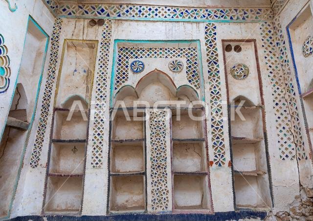 Farasani house with gypsum decoration and frescoes, Jazan Province, Farasan, Saudi Arabia
