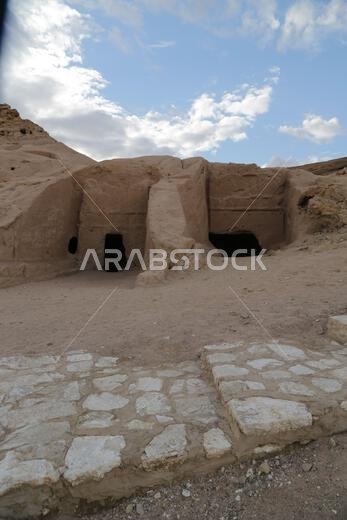 the old history in the antique kingdom of saudi arabia