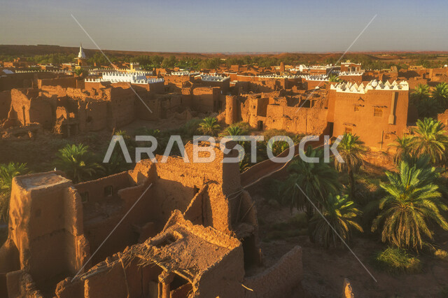 قرية اشيقر التراثية في محافظة شقراء في المملكه العربيه السعوديه, القريه التراثيه الشعبيه, مباني طينيه أثريه قديمه, معالم سياحيه في المملكه العربيه السعوديه