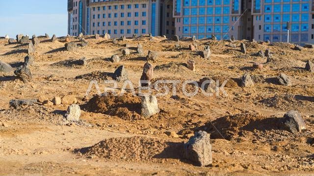 المدينة المنورة، المملكة العربية السعودية - 9 مارس 2023، منظر بانورامي لأقدم وأول مقبرة إسلامية في المدينة المنورة، المملكة العربية السعودية