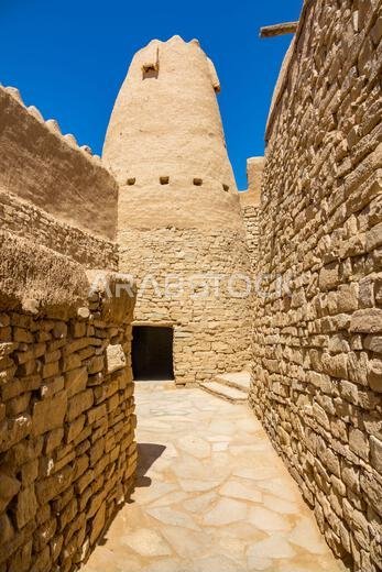 قلعة مارد (القرن الأول الميلادي) في دومة الجندل بالقرب من سكاكا، منطقة الجوف، المملكة العربية السعودية.