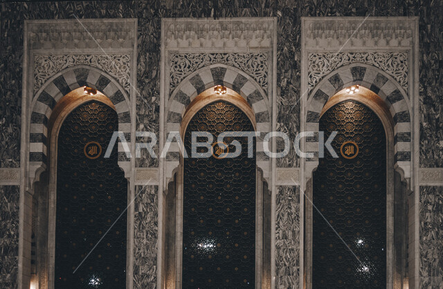 الفن الهندسي المعماري للمسجد الحرام في مكه المكرمه, التصميم  والديكورات المتميزه للحرم المكي الشريف, أماكن اسلاميه مقدسه في المملكه العربيه السعوديه