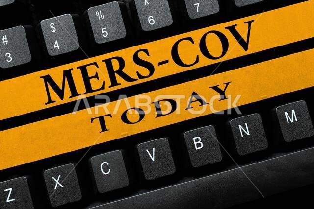 شرح نصي يقدم لمحة عامة عن مرض ميرس كوف. مرض تنفسي فيروسي تم الإبلاغ عنه لأول مرة في المملكة العربية السعودية. التواصل مع الأصدقاء عبر الإنترنت، وصنع