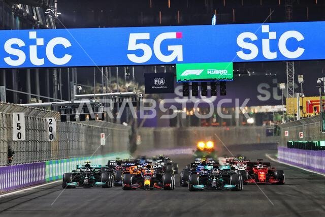 Jeddah, Saudi Arabia, 05/12/2021, (L to R): Max Verstappen (NLD) Red Bull Racing RB16B and Lewis Hamilton (GBR) Mercedes AMG F1 W12 battle for the lead of the race at the first race restart. 05.12.2021. Formula 1 World Championship, Rd 21, Saudi Arabian Grand Prix, Jeddah, Saudi Arabia, Race Day. Photo credit should read: XPB/Press Association Images. Jeddah, Saudi Arabia, 05/12/2021, (L to R): Max Verstappen (NLD) Red Bull Racing RB16B and Lewis Hamilton (GBR) Mercedes AMG F1 W12 battle for the lead of the race at the first race restart. 05.12.2021. Formula 1 World Championship, Rd 21, Saudi Arabian Grand Prix, Jeddah, Saudi Arabia, Race Day. Photo credit should read: XPB/Press Association Images.