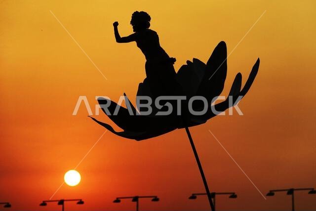 Jeddah, Saudi Arabia. 05th Dec, 2021. Circuit atmosphere - sunset. Saudi Arabian Grand Prix, Sunday 5th December 2021. Jeddah, Saudi Arabia. Credit: James Moy/Alamy Live News