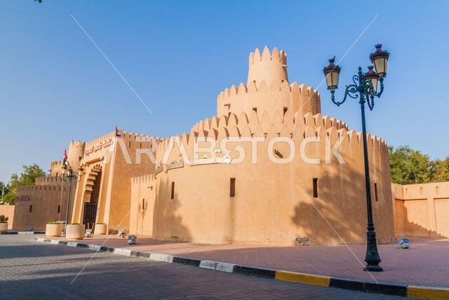 برج مدرج في قصر العين، متحف قصر الشيخ زايد في مدينة العين، الإمارات العربية المتحدة