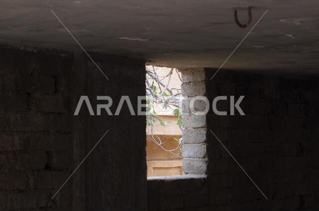نافذة.