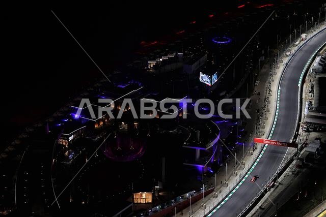 جدة، المملكة العربية السعودية. 3 ديسمبر 2021. شارل لوكلير (مون) فيراري SF-21. سباق الجائزة الكبرى السعودي، الجمعة 3 ديسمبر 2021. جدة، المملكة العربية السعودية. حقوق الصورة: جيمس موي/ألامي لايف نيوز