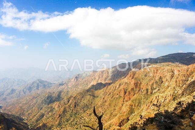 مناظر جبال الهدى بالقرب من الطائف، غرب المملكة العربية السعودية مناظر جبال الهدى بالقرب من الطائف، غرب المملكة العربية السعودية