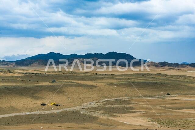 المناظر الطبيعية الصحراوية في المملكة العربية السعودية