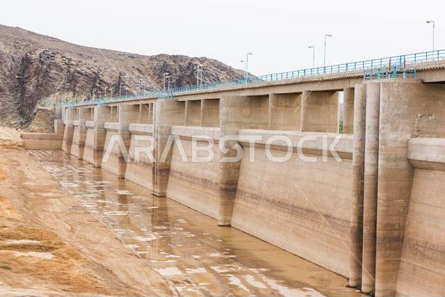 dam al nakhl in yanbu, saudi arabia