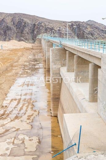 dam al nakhl in yanbu, saudi arabia