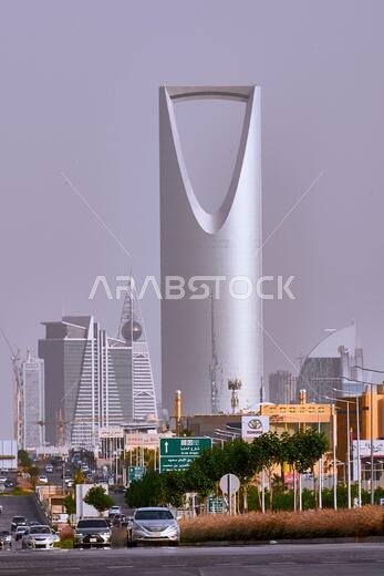 Kingdom Tower from Olaya street, Riyadh