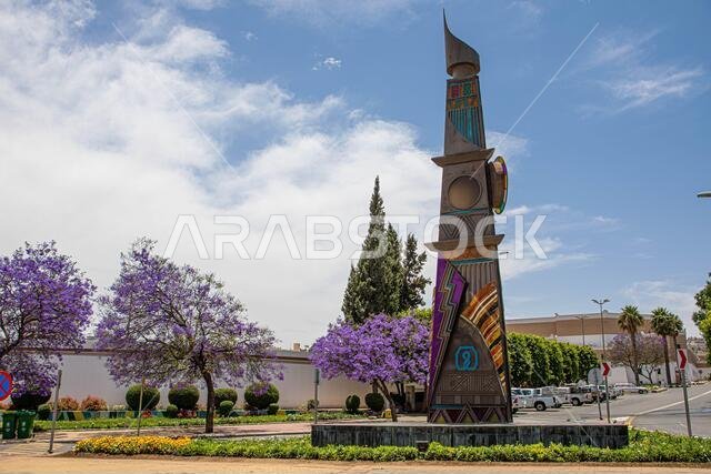 أبها، المملكة العربية السعودية – 1 أبريل 2021: شارع الفن