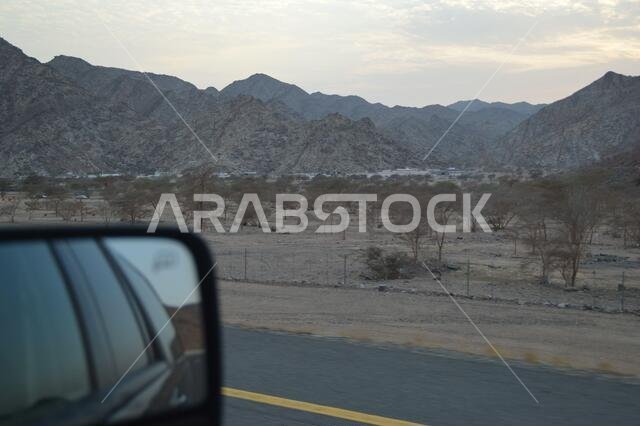 Hamra' Al'asad Road in Madina El Monawara, Saudi Arabia Hamra' Al'asad Road in Madina El Monawara, Saudi Arabia