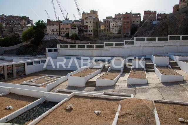 Jannat al-Mualla Cemetery in Mecca. Old Muslim graveyards i