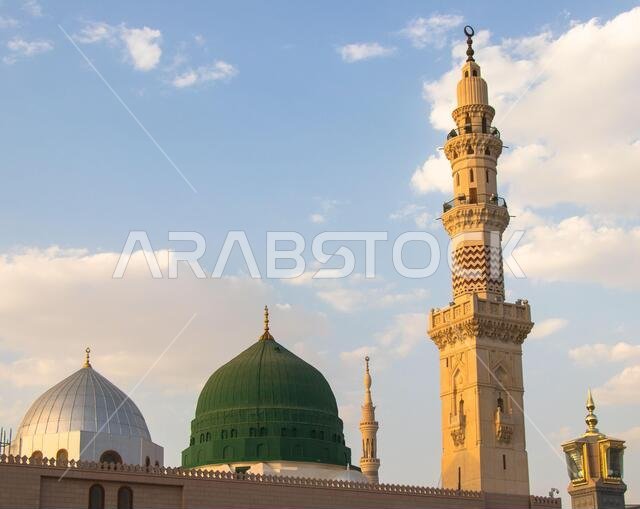 Medina, Masjid Nabawi or Prophet Mosque. The famous Green Dome. Madinah al-Munawwarah
