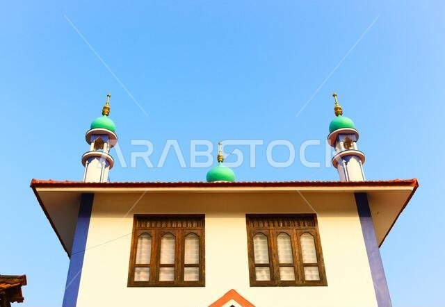 masjid minarets