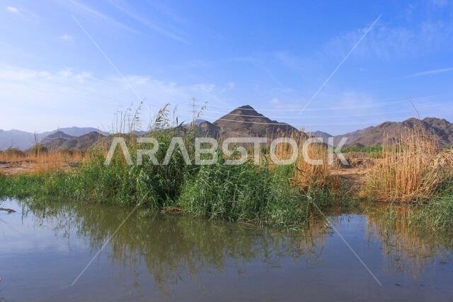 desert lake in taif saudi arabia